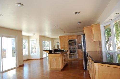 18250 Murphy Hill Rd, Aromas, CA 95004-9006