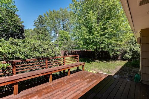 207 County Rd F, Saint Paul MN 55110-3845 exterior