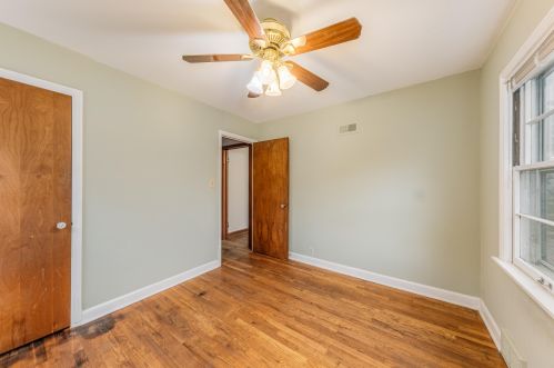 2741 63, Milwaukee WI 53210-2148 exterior