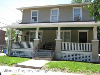 815 10th St, Manhattan KS  66502-7817 exterior