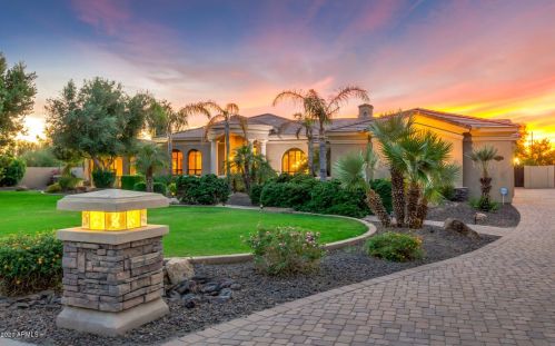 23308 66th Ln, Glendale, AZ 85310-5741