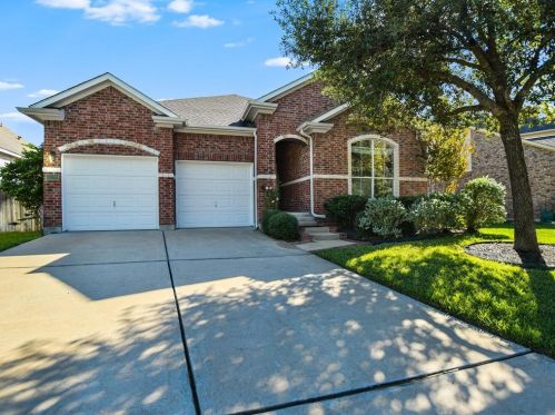 13020 Appaloosa Chase Dr, Austin TX  78732-1973 exterior