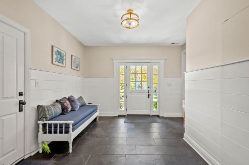 93 Pink House Ln, Sewickley, PA 15143-9472
