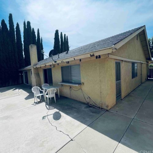 287 Thora St, Orange, CA 92869-3140