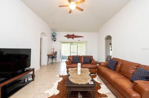 13146 Royal Pines Ave, Riverview FL  33579-9321 exterior