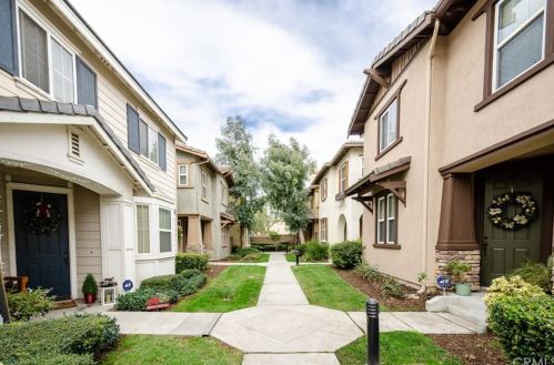 7040 Piedmont St, Chino CA  91710-6962 exterior