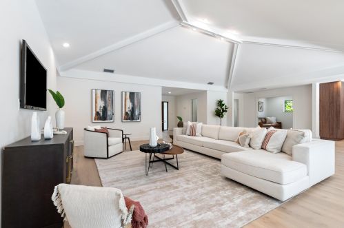 4315 Lakewood Dr, Delray Beach FL  33445-9004 exterior