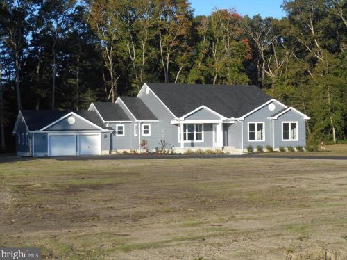 30330 Oak Grove Rd, Seaford DE  19973-5059 exterior