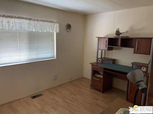 69521 Parkside Dr, Desert Hot Springs CA  92241-8719 exterior