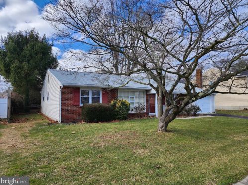 680 Buckson Dr, Dover, DE 19901-2582