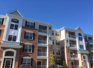 746 Grand Central Dr, Trenton NJ  08619-2074 exterior