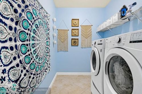 3812 Aspen Leaf Dr, Boynton Beach FL  33436-1700 exterior