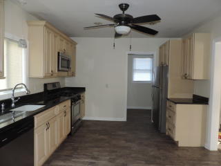 242 2nd Ave, Manville NJ  08835-1308 exterior