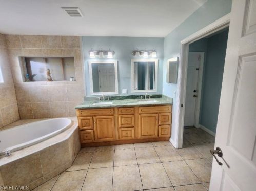 2904 41st St, Lehigh Acres FL  33976-4783 exterior