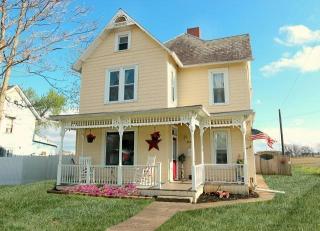 2131 Main St, Thurston, OH 43157-7702