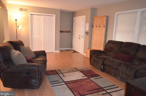 320 Cragmoor Rd, York Haven PA  17370-9053 exterior