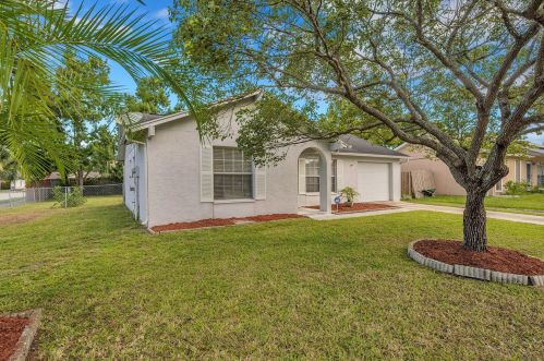 7819 Aden Loop, New Port Richey, FL 34655-2723
