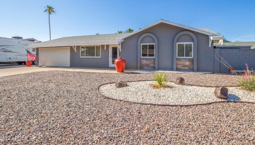 3730 Cochise Dr, Phoenix, AZ 85051-1146