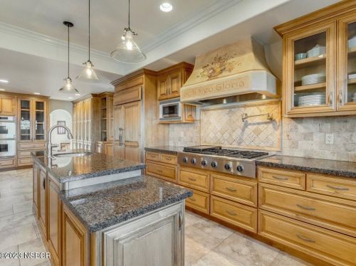 2114 Fallen Leaf Dr, Santa Maria CA  93455-5733 exterior