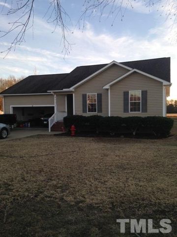 35 Birch Grove Ln, Coats, NC 27521-8852