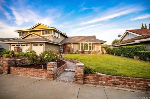 853 Lowry St, Orange, CA 92869-5036