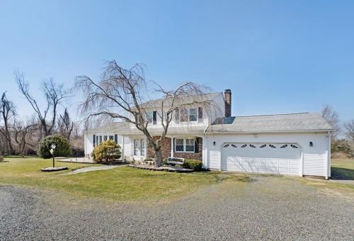 20 Palmieri Pl, North Haven, CT 06473-4028