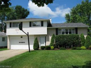 6594 Brookland Ave, Cleveland, OH 44139-4106