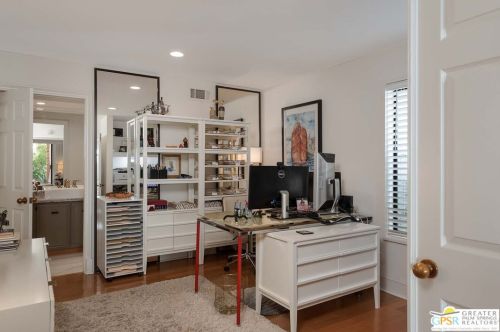 4 Vista Loma Dr, Rancho Mirage CA  92270-2959 exterior