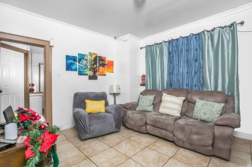 173-12 108th Ave, Jamaica, NY 11433-1408