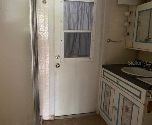 3770 Bay Ave, Crystal River FL  34428-8964 exterior