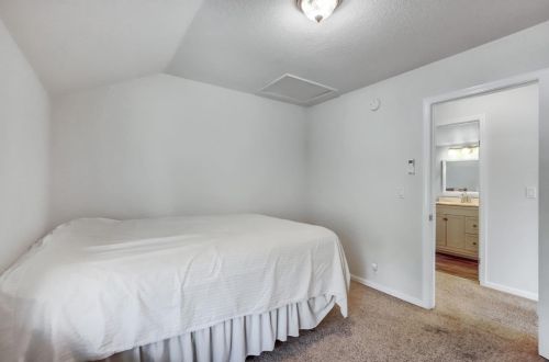 17155 Oscar Dr, Grass Valley CA  95949-7220 exterior