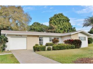 1620 Brookside Blvd, Largo FL  33770-4507 exterior