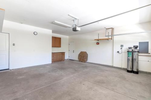 1106 Sprig Way, Gilroy CA  95020-8113 exterior