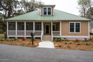 102 Ponvert Dr, Beaufort, SC 29902-2814