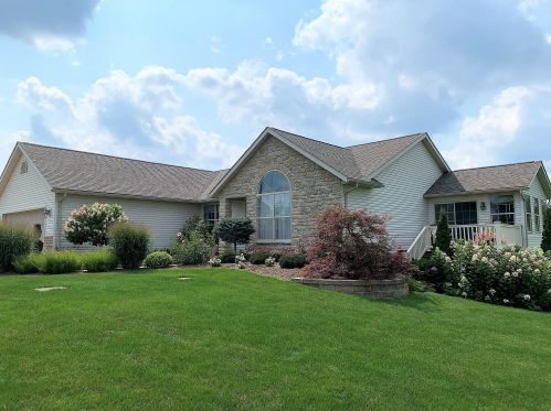 15817 Nashville Rd, Danville, OH 43014-9710