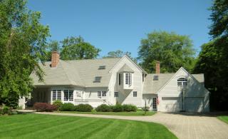 1 Sea Meadows Ln, Waterford, CT 06385-3735