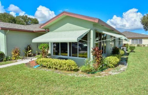 1714 Lakefront Blvd, Fort Pierce, FL 34982-8002