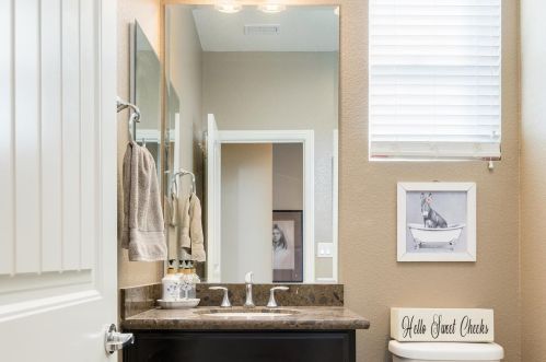 205 Tillman Ct, Folsom CA  95762-9571 exterior