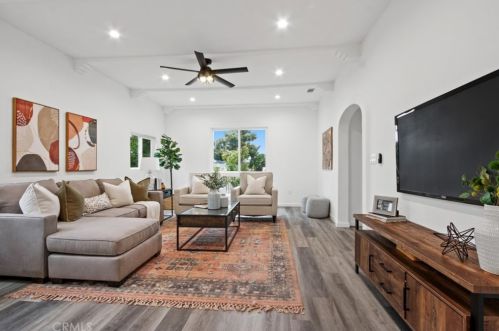 6692 Houston St, Buena Park, CA 90620-1634