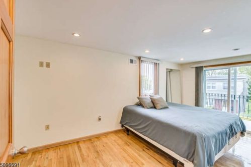 100 Broughton Ave, Bloomfield NJ 07003-4230 exterior