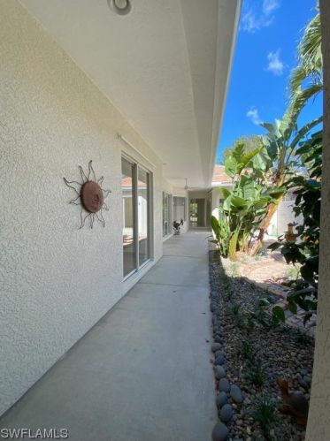 3204 Sundance Cir, Naples, FL 34109-8923