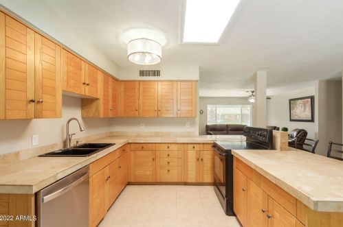 2252 74 Way, Scottsdale AZ  85266-2718 exterior