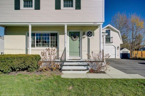 12 Cypress Ave, Tiverton RI  02878-1416 exterior