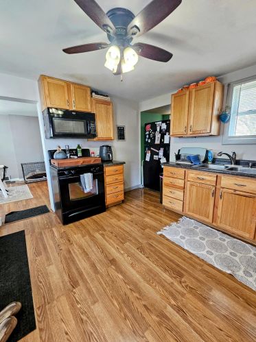 2122 Kane St, La Crosse WI  54603-2024 exterior