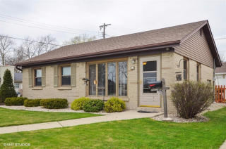 36 Lincoln Ave, Hartford, WI 53027-2144