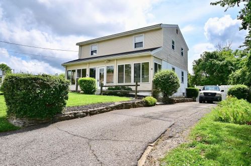 3 Utz Dr, Florence KY  41042-1538 exterior