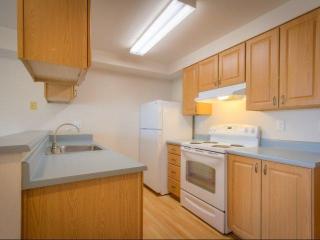 7524 35th Ave, Seattle WA  98115-4811 exterior