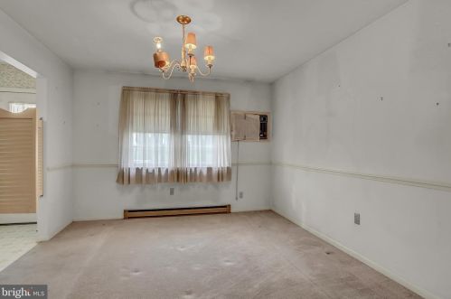 1500 Terrace Ave, Carlisle PA  17013-9369 exterior