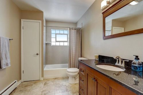 4127 92, Milwaukee WI 53228-2131 exterior