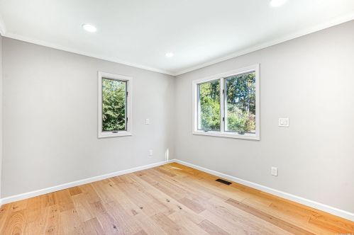 93 Coates Ave, Holbrook NY  11741-2432 exterior